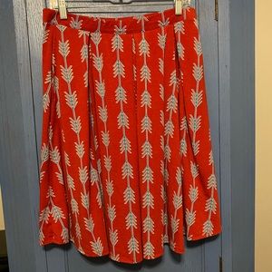 like new LLR madison arrow skirt
